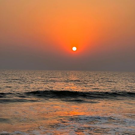 Blue Lagoon Beach Resort Gokarna  Luaran gambar